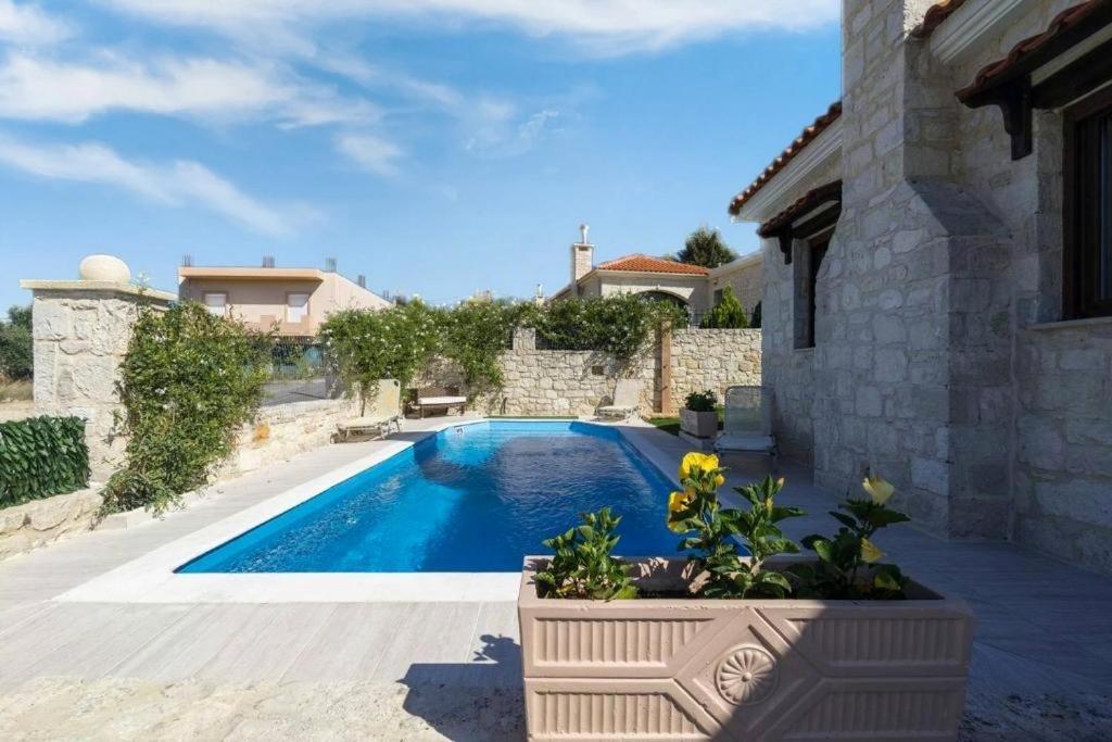 Heraklion Twins House - Private Pool Retreat Episkopi  Exterior photo